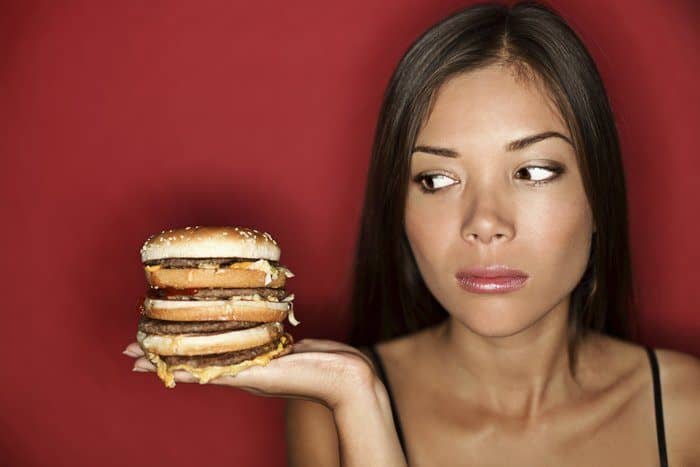 26 razones para dejar de comer comida basura