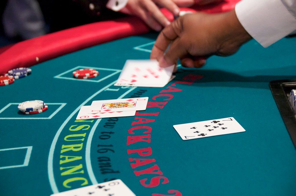¿Qué es la regla de las 5 cartas en el blackjack? - 21 - enero 5, 2022