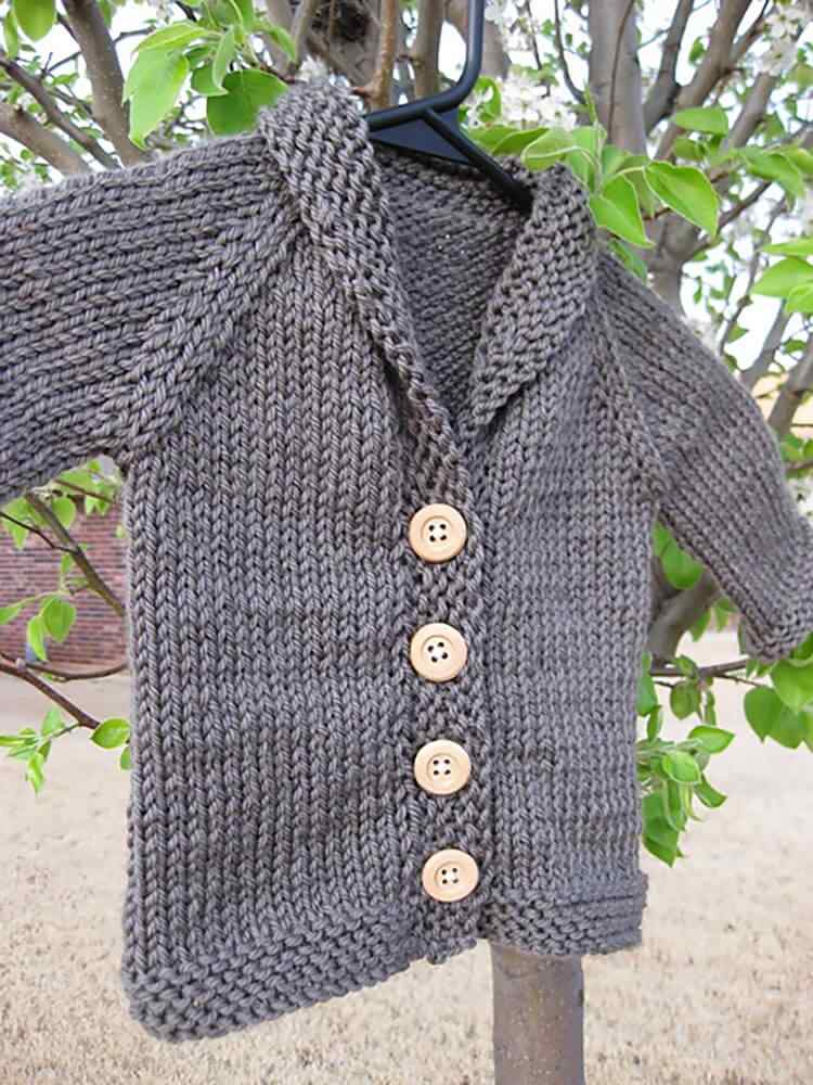 14 Adorables patrones de tejido de suéter de bebé - 27 - junio 16, 2022