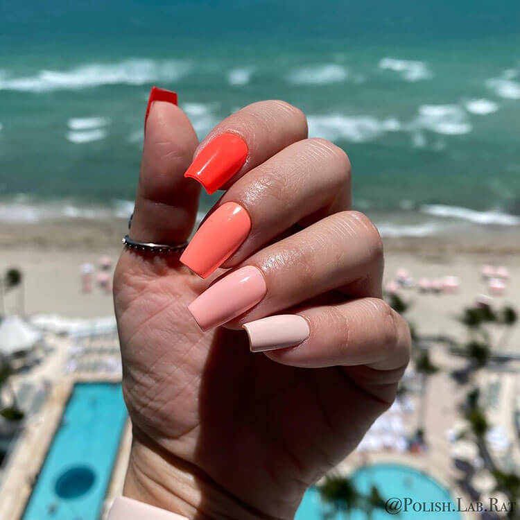 15 diseños de uñas de playa para sus próximas vacaciones - 19 - julio 6, 2022