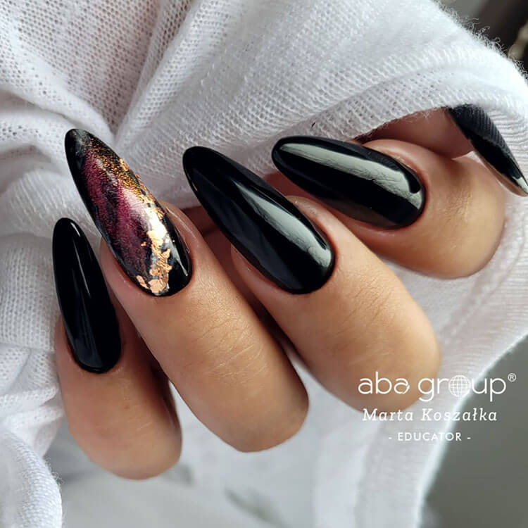17 Diseños glamorosos de uñas negras para todas las ocasiones - 5 - julio 4, 2022