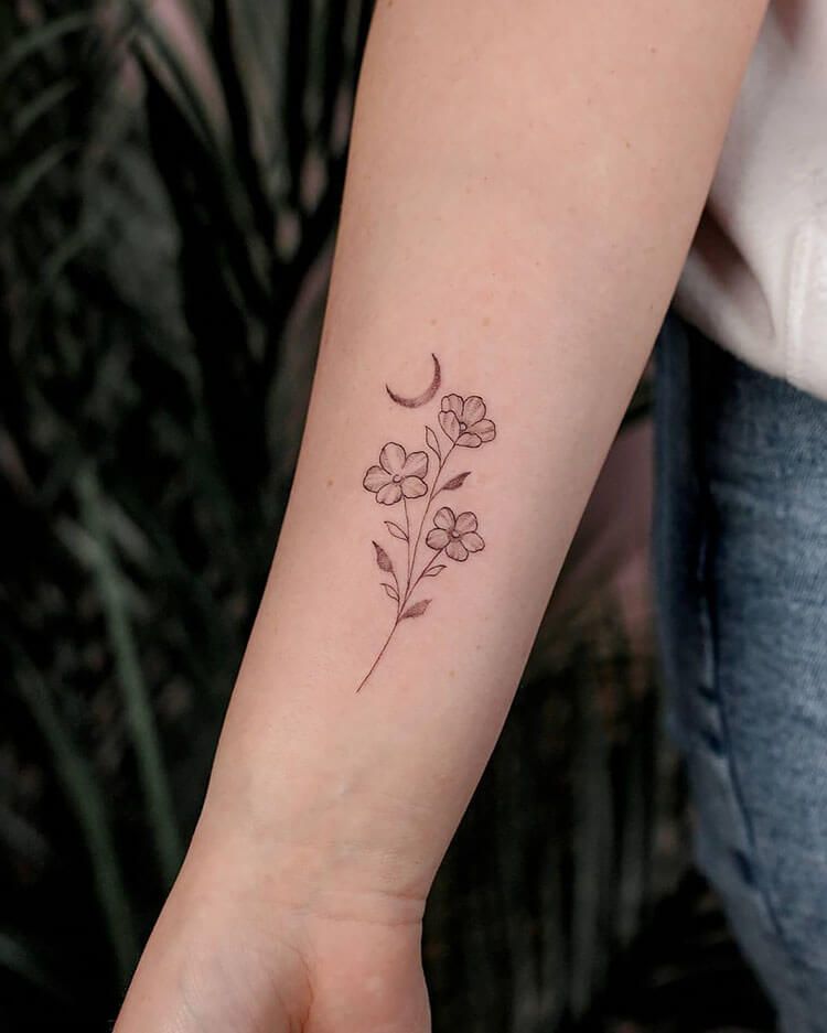 24 Hermosas ideas de primeros tatuajes para mujeres - 35 - julio 4, 2022