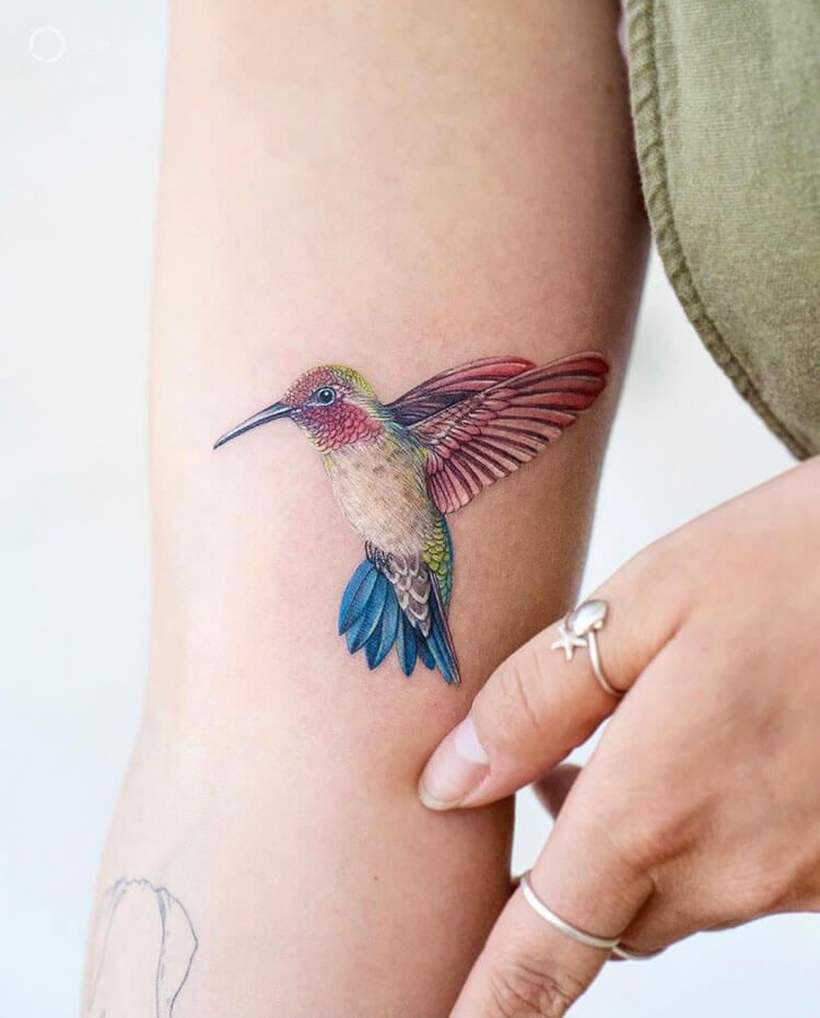 18 Tatuajes de colibríes para provocar alegría en tu vida - 13 - julio 4, 2022
