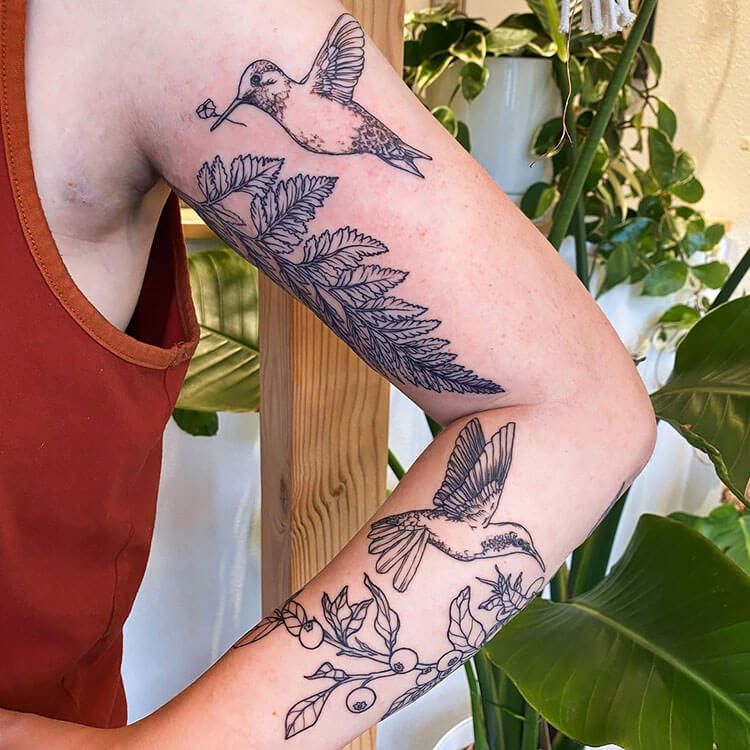 18 Tatuajes de colibríes para provocar alegría en tu vida - 39 - julio 4, 2022