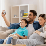 Cómo disparar fotografía familiar en casa con solo tu iPhone