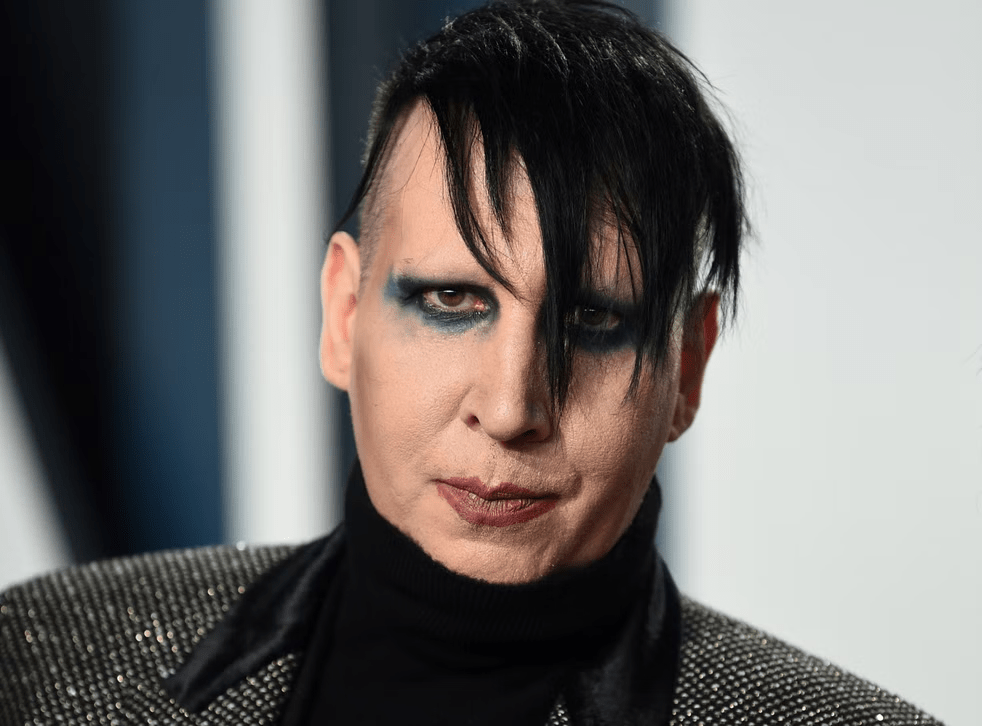 ¿Cuáles fueron los eventos que llevaron al patrimonio neto de Marilyn Manson bajando - 7 - junio 28, 2022