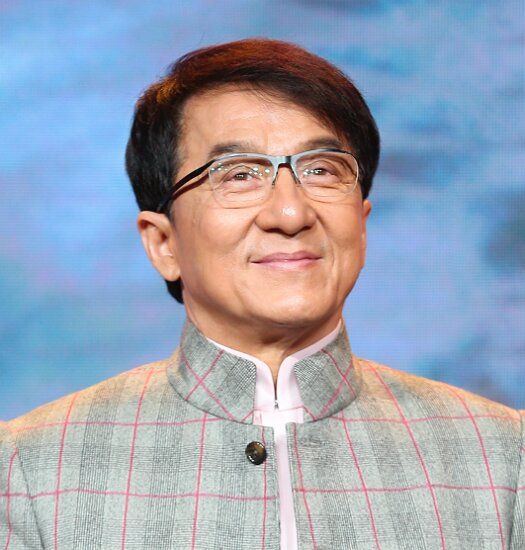 Jackie Chan , edad, patrimonio neto, novia, familia, biografía y más - 3 - junio 14, 2022