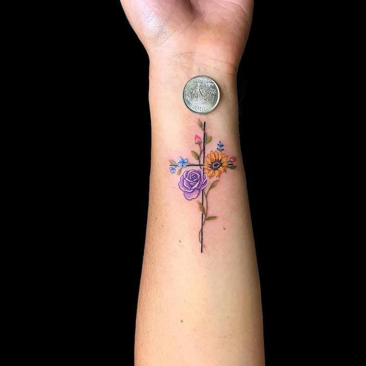 17 Impresionantes diseños de tatuajes de rosas para mujeres - 5 - julio 4, 2022