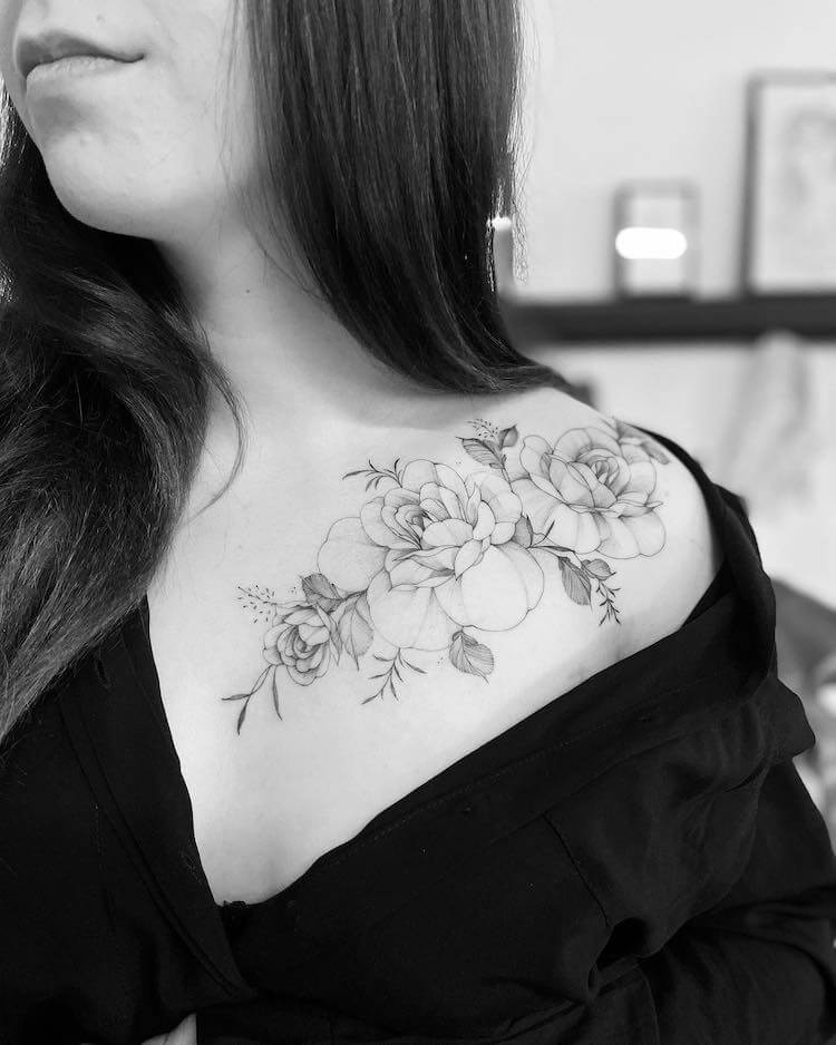 17 Impresionantes diseños de tatuajes de rosas para mujeres - 15 - julio 4, 2022