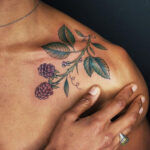 16 ideas de tatuajes para tonos de piel oscura
