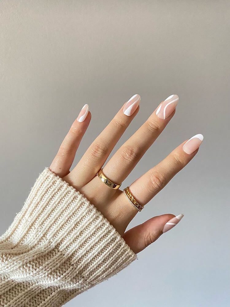 19 Hermosas ideas de diseño de uñas blancas - 21 - julio 6, 2022