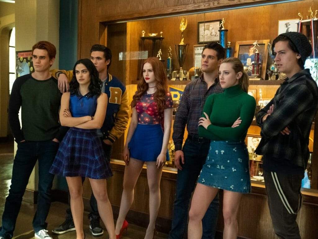 Revisión de la temporada 5 de Riverdale: ¿Debería transmitirlo o omitirlo? - 5 - julio 27, 2022