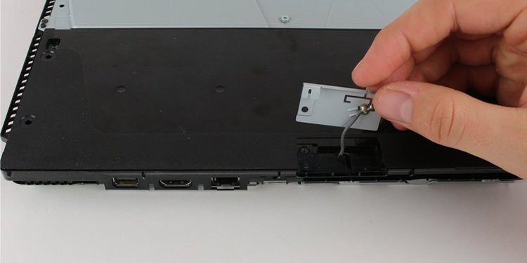 ¿Cómo reemplazar la batería CMOS PS4? Guía paso por paso - 43 - agosto 23, 2022