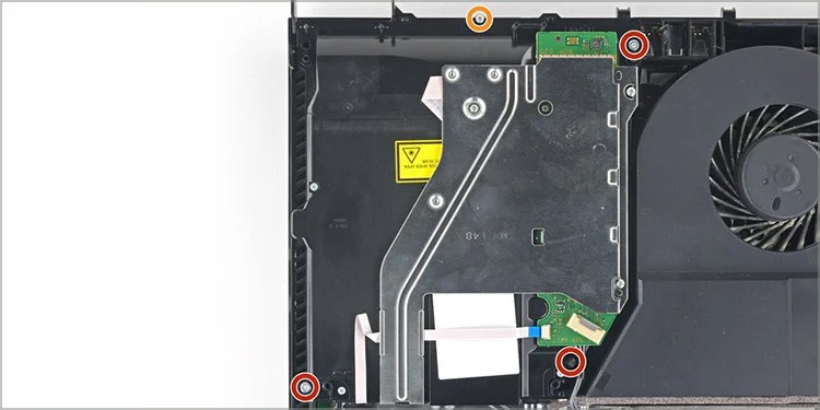 ¿Cómo reemplazar la batería CMOS PS4? Guía paso por paso - 65 - agosto 23, 2022