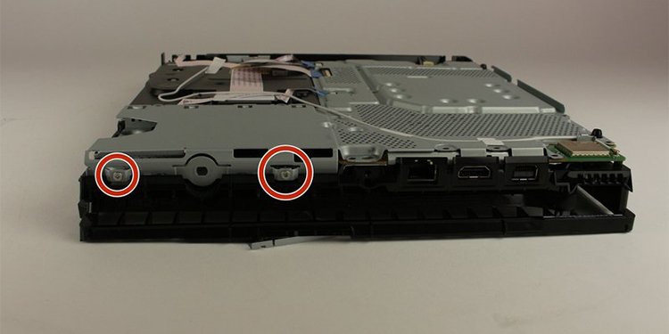 ¿Cómo reemplazar la batería CMOS PS4? Guía paso por paso - 83 - agosto 23, 2022