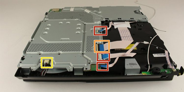 ¿Cómo reemplazar la batería CMOS PS4? Guía paso por paso - 87 - agosto 23, 2022