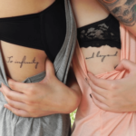 52 ideas de tatuaje de hermana a juego que te encantará