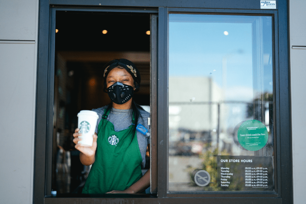 Los delantales negros de Starbucks tienen un significado diferente - 251 - julio 28, 2022