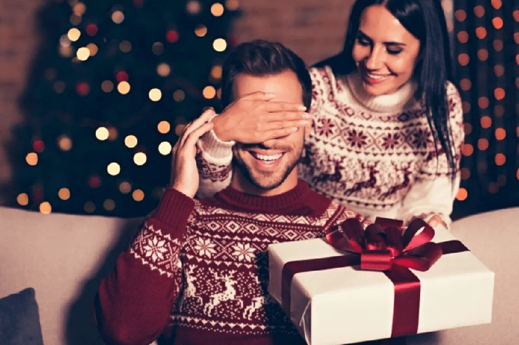51 ideas de regalos de Navidad para parejas (regalos únicos asequibles) - 3 - septiembre 2, 2022