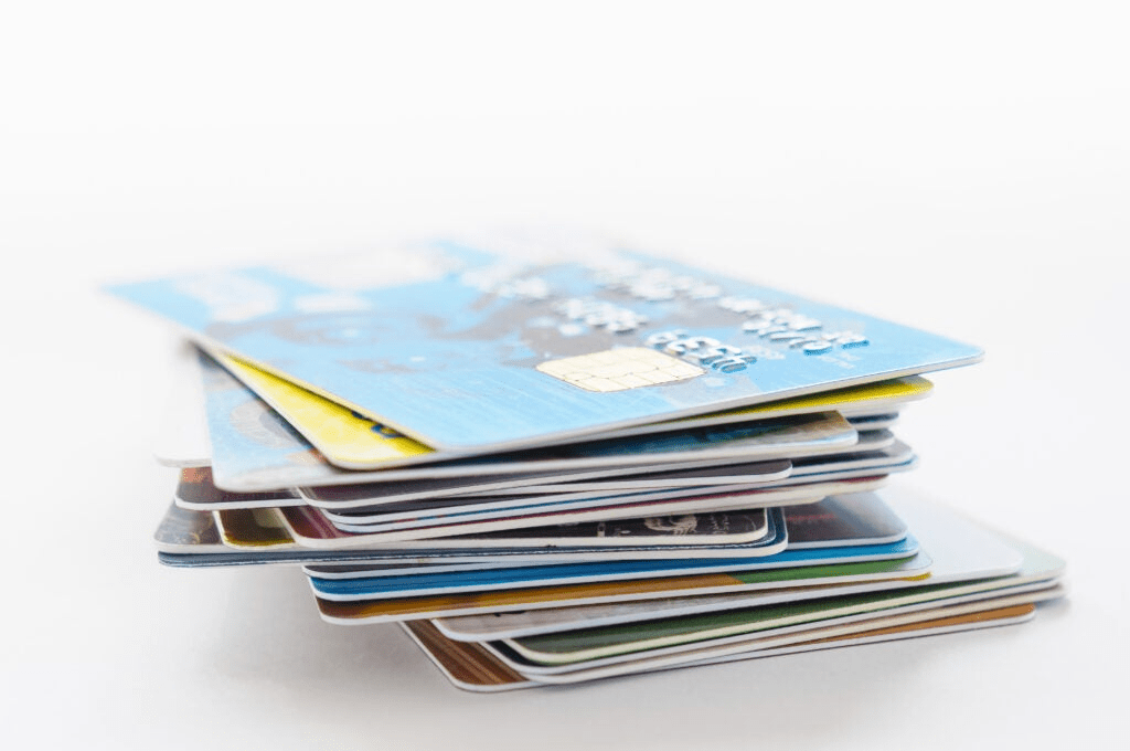 ¿Cómo contar una tarjeta de crédito de una tarjeta de débito? - 3 - octubre 21, 2022