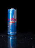 ¿Cuánto invierte Red Bull en marketing?