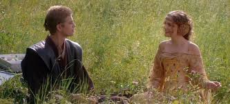 ¿Cuántos años poseía Natalie Portman en Star Wars 2?