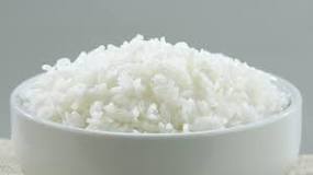 ¿Cuántas calorías tiene un bowl de arroz?