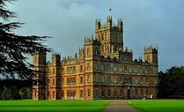 ¿Dónde se encuentra el castillo de Downton Abbey?