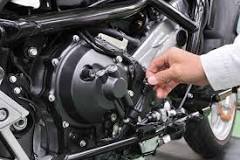 ¿Cómo es que saber si se dañó el motor de la moto?