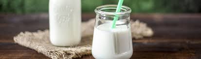 ¿Qué leche vegetal es más baja en calorías?