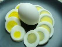 ¿Cómo es que es el huevo cocido color fragancia sabor y consistencia?