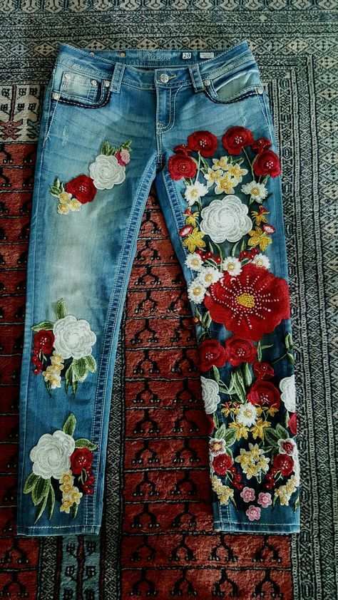 Cómo customizar jeans: 10 formas fáciles y creativas - 13 - enero 30, 2023
