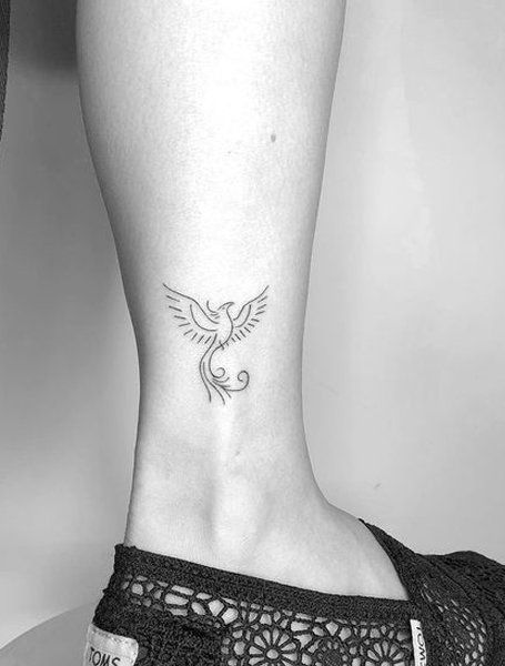 Inspírate con 55 lindas imágenes de tatuajes fénix femeninos - 31 - enero 25, 2023