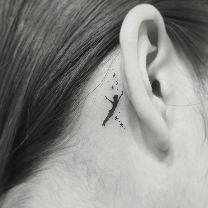 Echa un vistazo a 65 imágenes de tatuajes en el cuello femenino - 55 - enero 24, 2023
