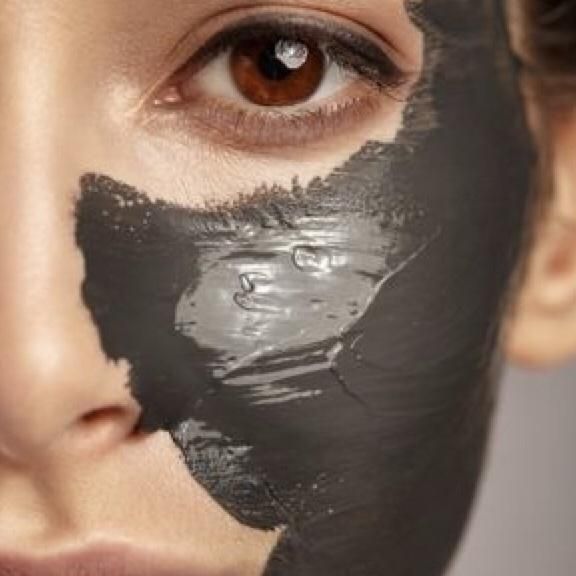 Arcilla negra: beneficios y ¿cómo usar esta mascarilla facial? - 16 - enero 14, 2023