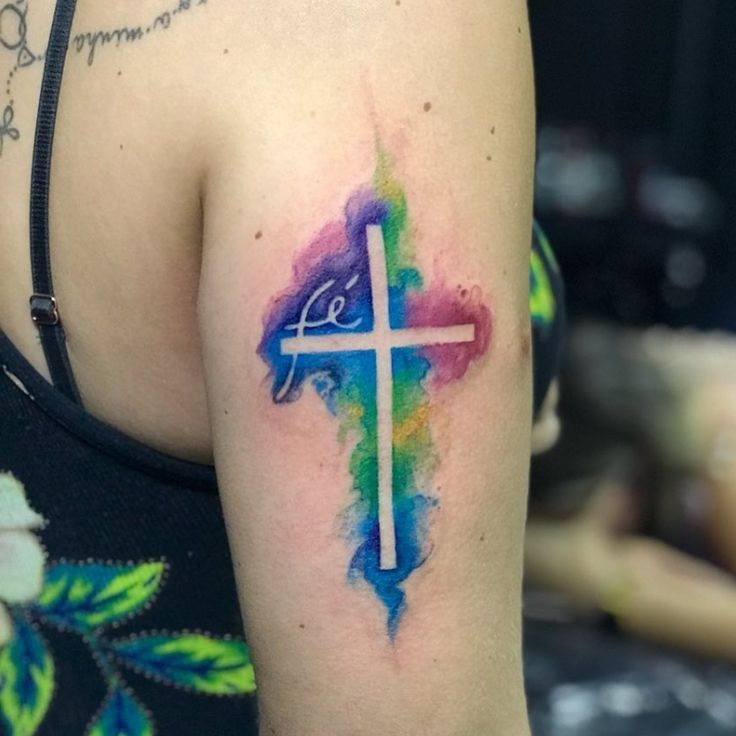 Tatuaje de cruz: mira diseños que reflejan fe y esperanza - 73 - enero 25, 2023