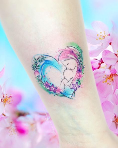 Tatuaje madre e hija: ¡30 inspiraciones para marcar ese amor en la piel! - 23 - enero 24, 2023
