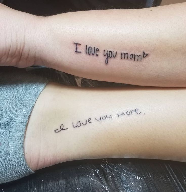 Tatuaje madre e hija: ¡30 inspiraciones para marcar ese amor en la piel! - 53 - enero 24, 2023