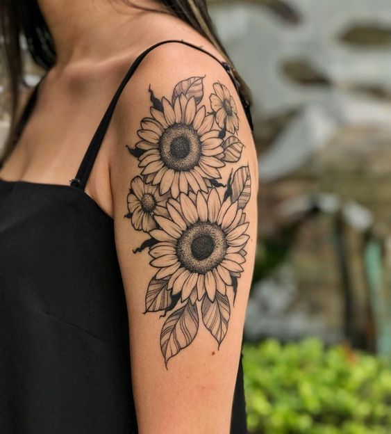 Tatuaje de flor: conoce sus significados y mira 81 ideas - 53 - enero 24, 2023