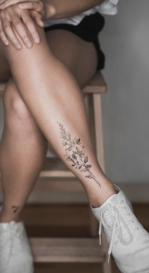 Tatuaje femenino en la pierna: ¡consulta ideas increíbles! - 7 - enero 24, 2023