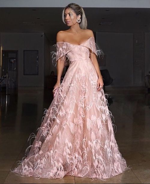 Inspírate con preciosos vestidos de dama de honor rosado - 7 - enero 29, 2023