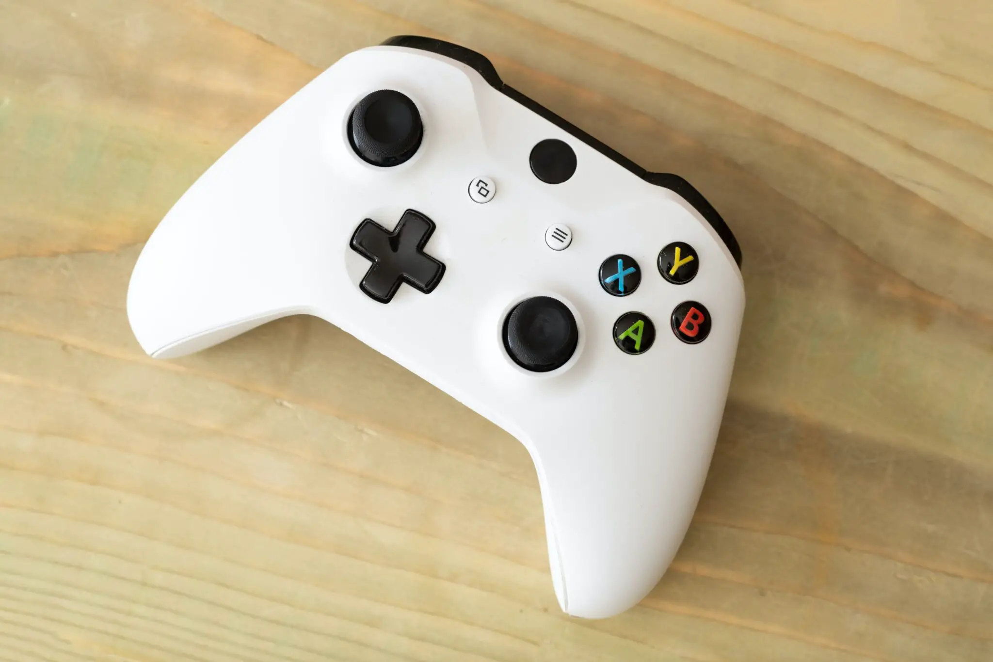 ¿Cargar un control de Xbox One con cargador de celular? - 1 - enero 26, 2023