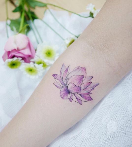Tatuaje de flor: conoce sus significados y mira 81 ideas - 21 - enero 24, 2023