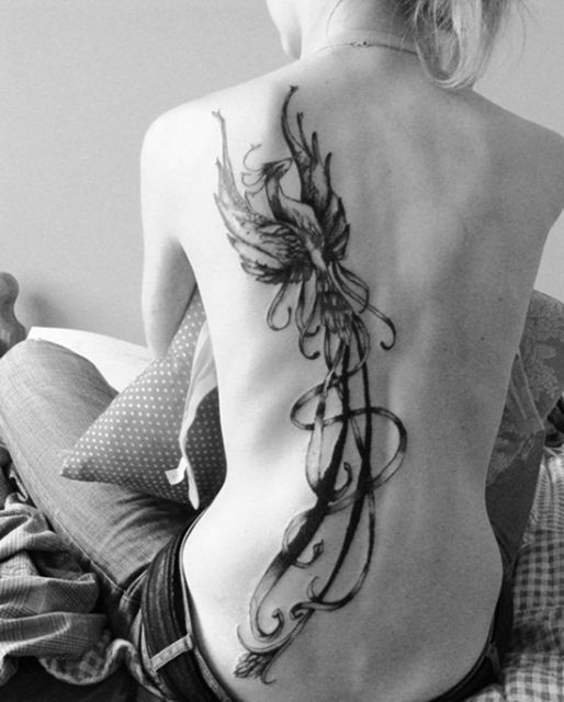 Inspírate con 55 lindas imágenes de tatuajes fénix femeninos - 99 - enero 25, 2023