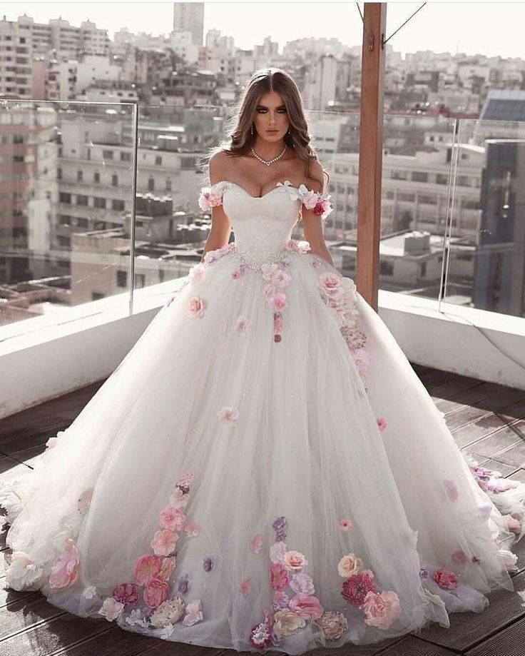 50 Tipos de vestido de novia para casarse deslumbrante - 7 - enero 28, 2023