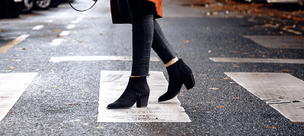 16 Looks para mujeres bajitas con botas de caño corto - 3 - enero 31, 2023