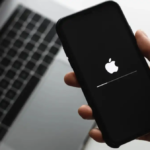 ¿IPhone atascado en el boquilla de arranque o el logotipo de Apple?