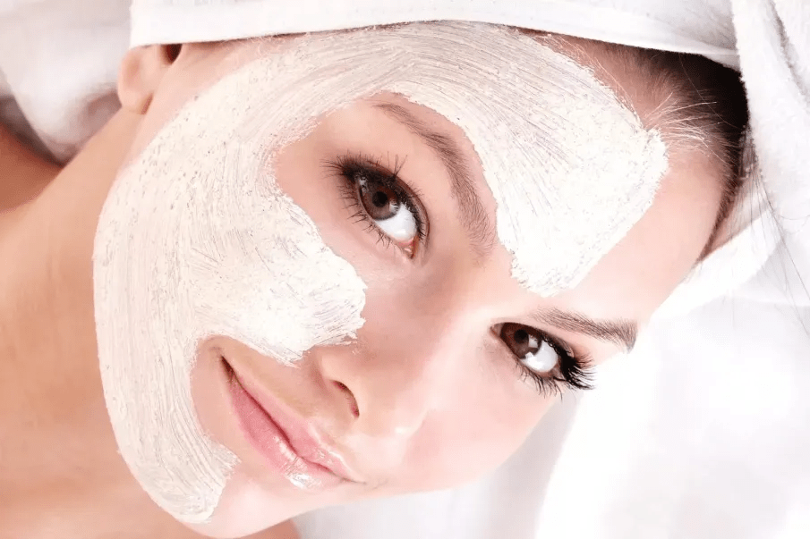 Arcilla blanca: conoce sus beneficios para la piel y el cabello