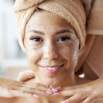 Descubre 7 recetas de exfoliantes facial para manter tu rostro hidratado