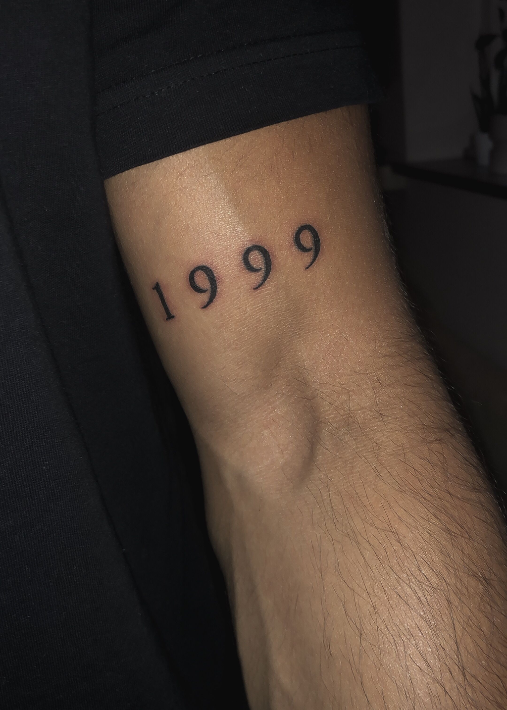¿Qué significa el tatuaje de 1999? - 19 - enero 22, 2023